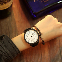 Cool Male And Female Student Couple Watch A Pair Of Quartz Watches