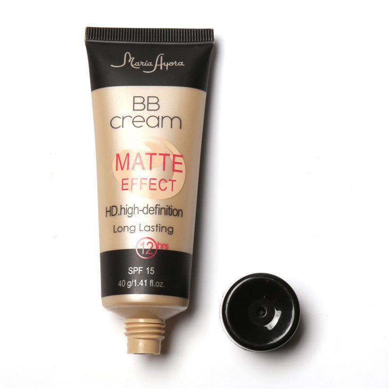 BB cream concealer moisturizing and light